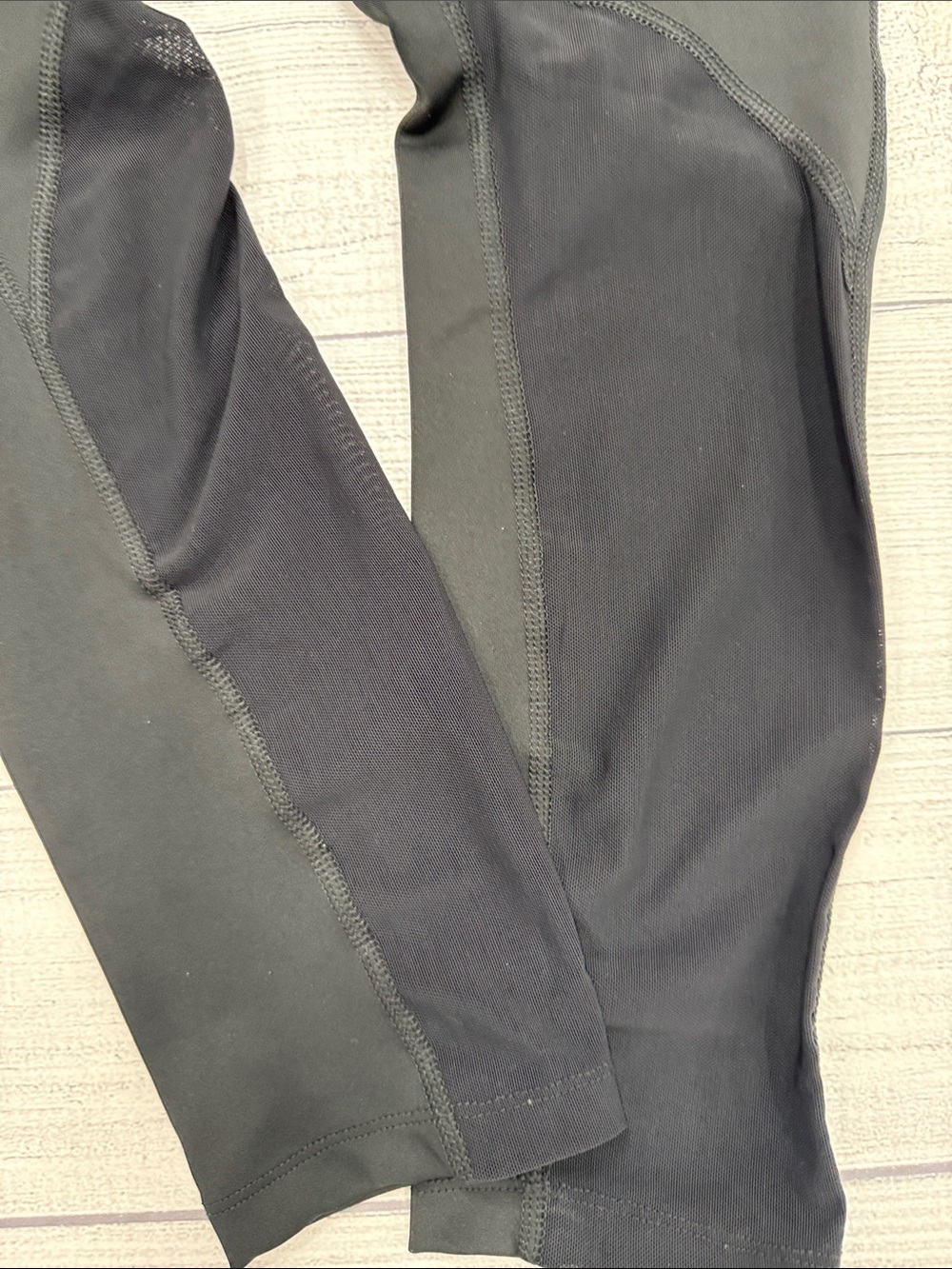 Nike Dri-FIT Black Cropped Athletic Leggings Women’s Medium - Picture 4 of 4